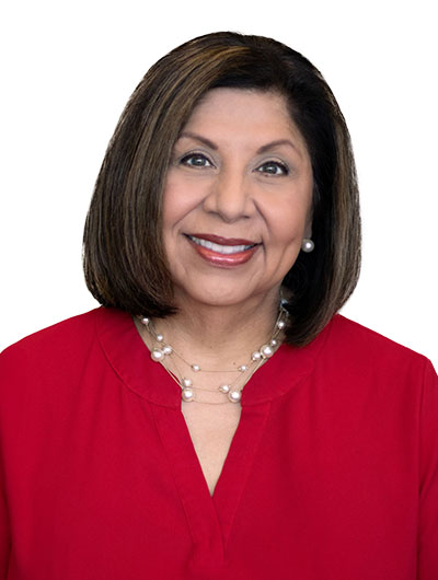 Image of 安妮特·冈萨雷斯·泰勒, 1978届毕业生 安妮特·冈萨雷斯·泰勒, 1978