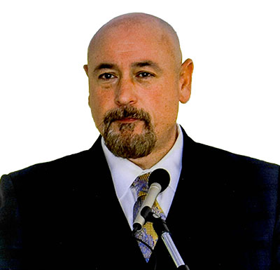 洛厄尔·汤普森 image of 洛厄尔·汤普森