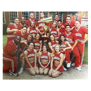 2000年皇冠博彩啦啦队