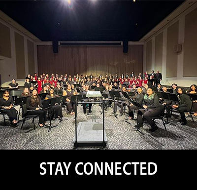 Stay Connected Group of 皇冠博彩 唱诗班 members performing on stage