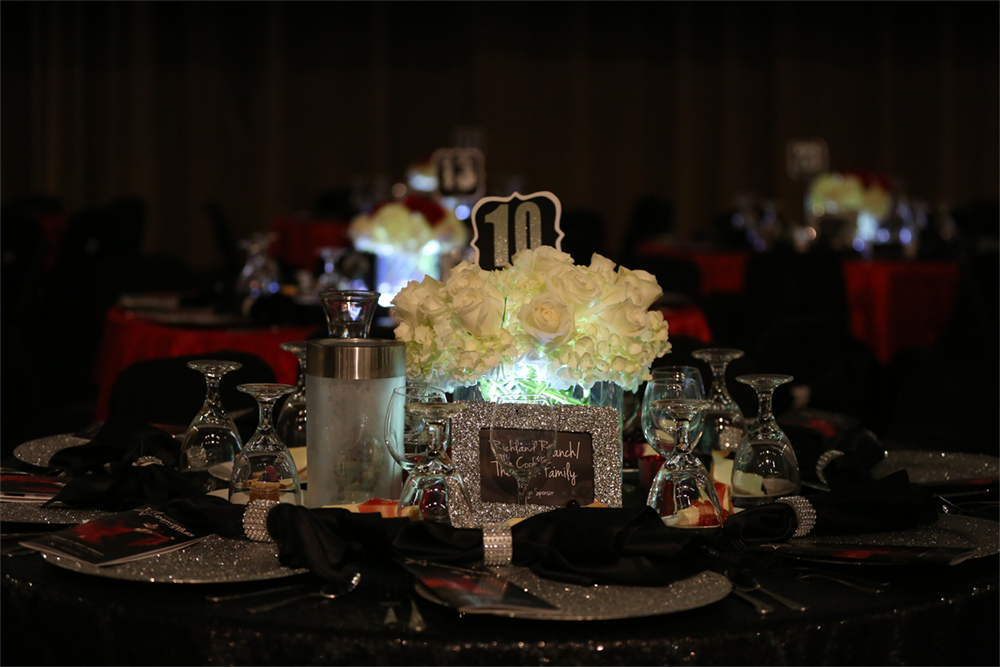 image of table setting