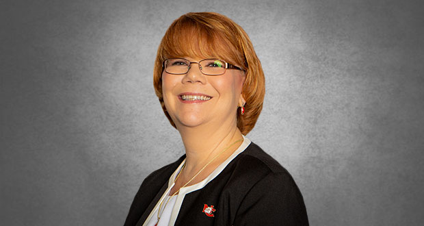 皇冠博彩任命新的学术事务副校长