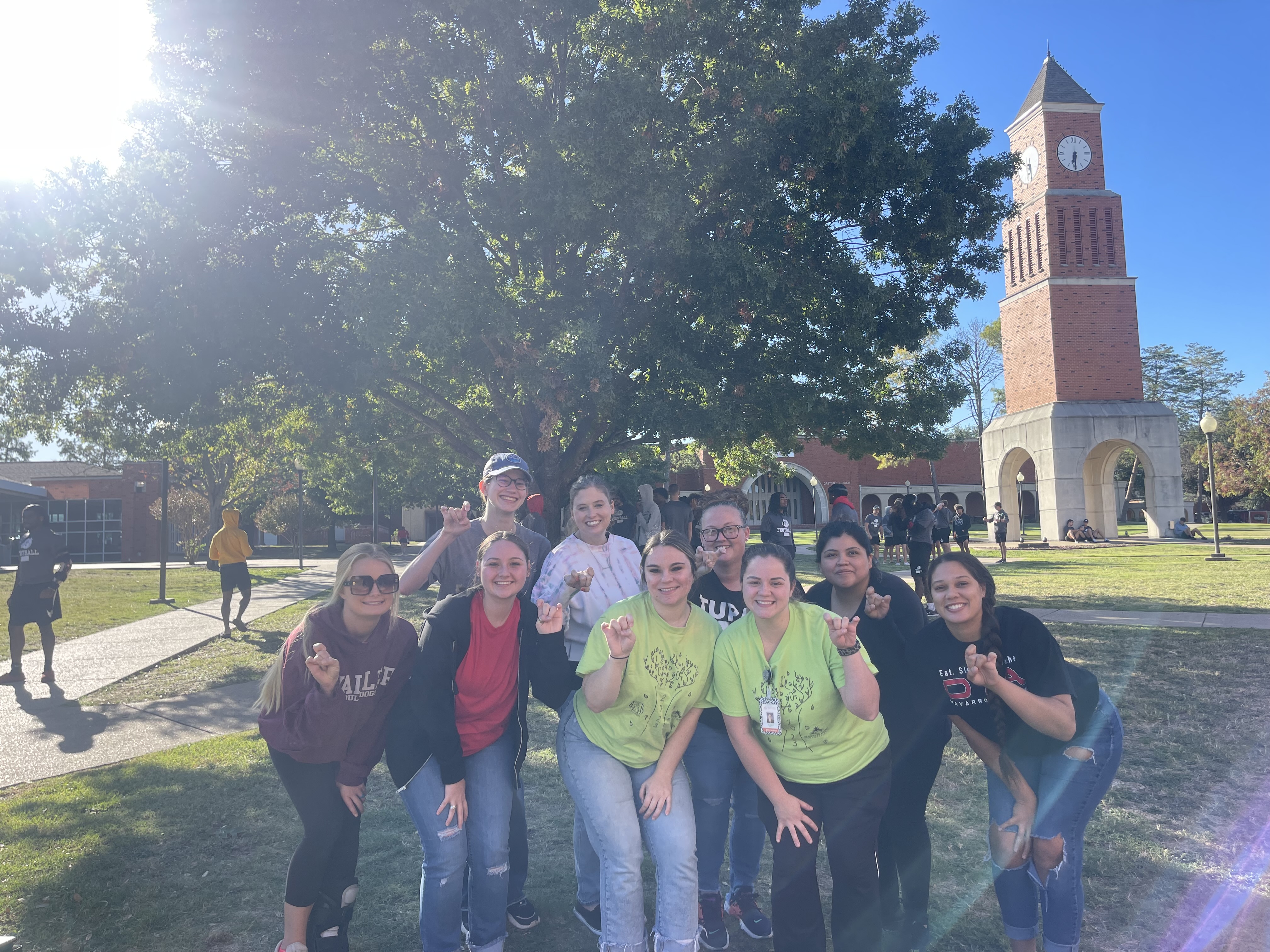 Bulldogs Serve - Corsicana