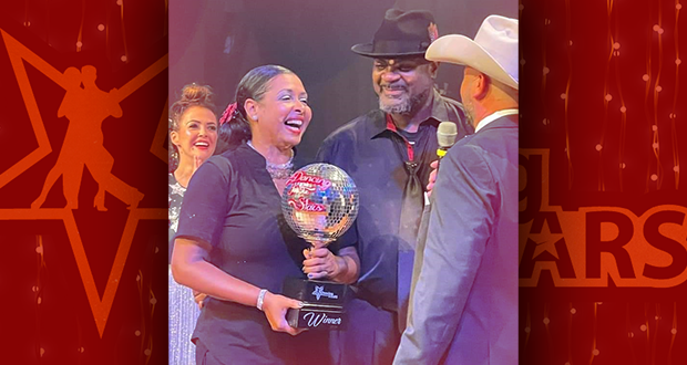 Raychaun和Samara Ballad在“为我们的星星跳舞2021”活动中获胜