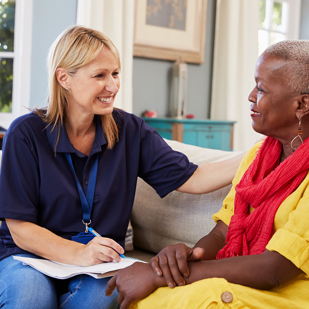 Geneal Studies Academic advisor talking to student