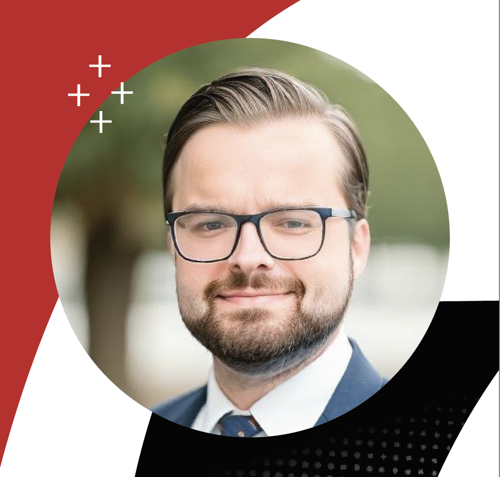 Headshot of Kenneth Briggs